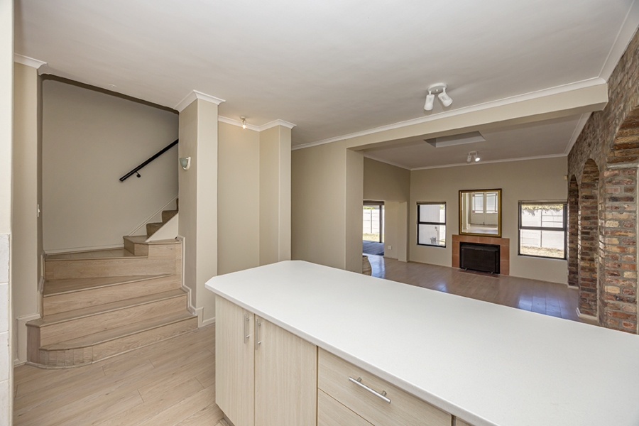 4 Bedroom Property for Sale in Blouberg Sands Western Cape